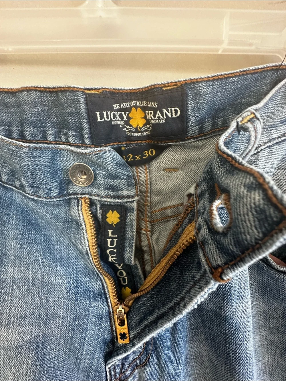Lucky Brand 221 Original Straight Jeans Men’s 32x30 Medium Wash